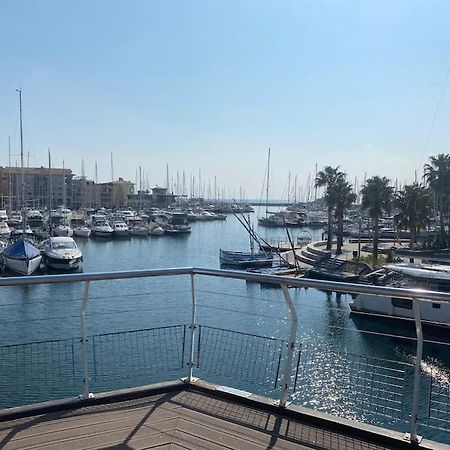 Appt 2 Pieces Port Frejus - Mega Terrasse + Garage Daire Dış mekan fotoğraf